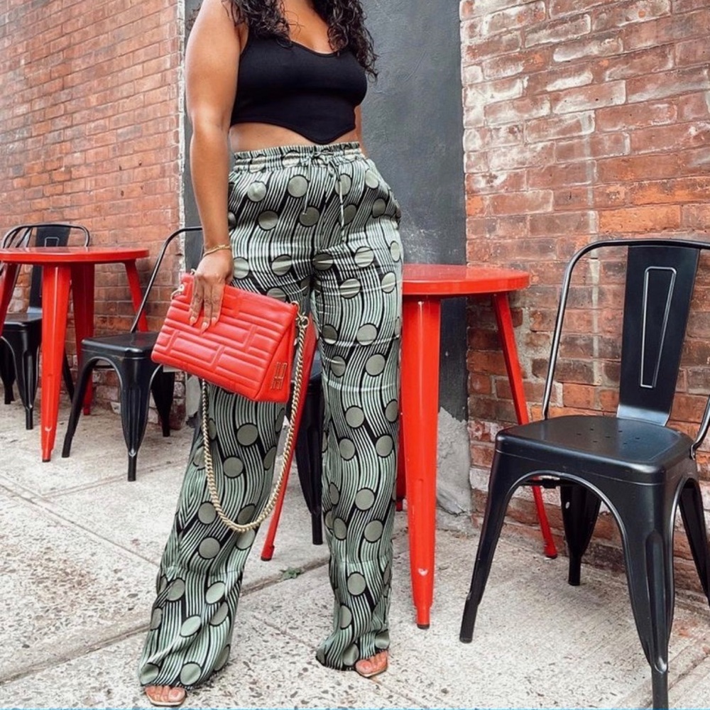 Zara flowy printed pants
